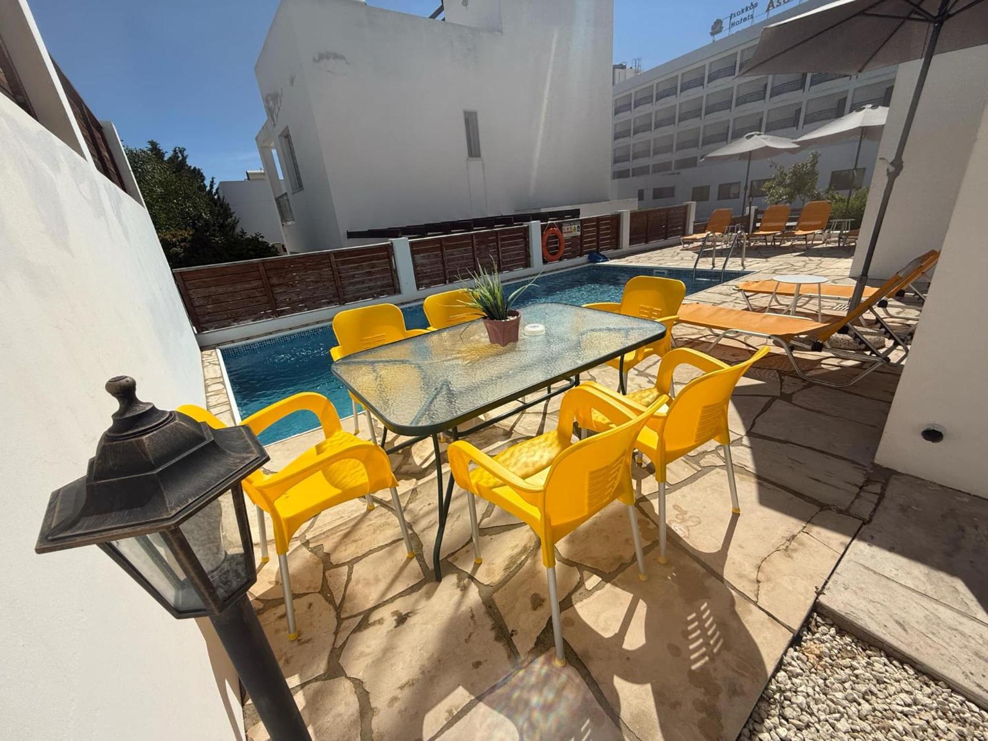 Villa Mulberry Retreat 0,5Km From Everything Coral Bay Buitenkant foto